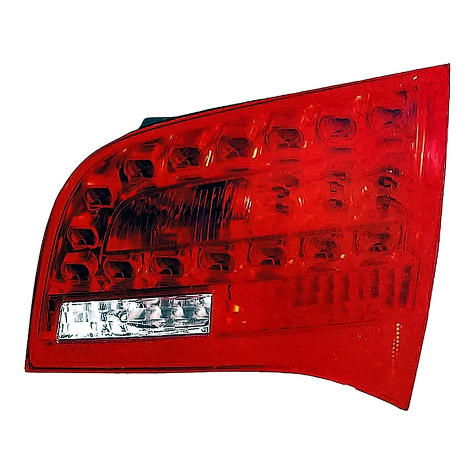 2007-2008 Audi S6 Trunk Lamp, passenger side, AU2803103