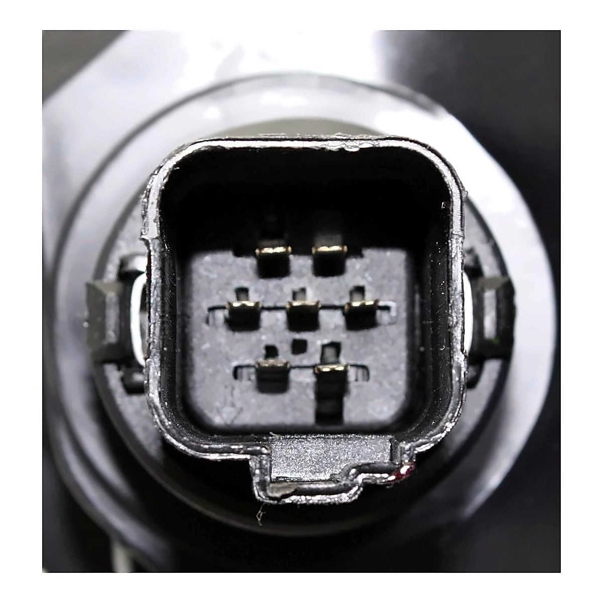 2003-2004 Lincoln Town Car Head Lamp, driver side, rear view, FO2502184C