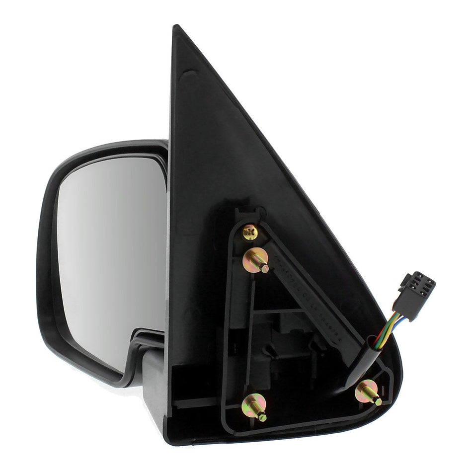 2002 Chevrolet Avalanche Door, driver side, left-side view, GM1320251