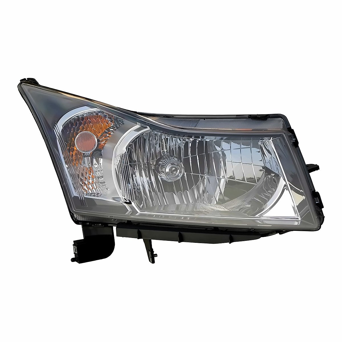 2011-2012 Chevrolet Cruze Head Lamp, passenger side, GM2503356C