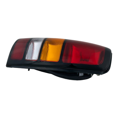 2004-2006 GMC Sierra 1500 Tail Lamp, passenger side, detail view 1, GM2801177