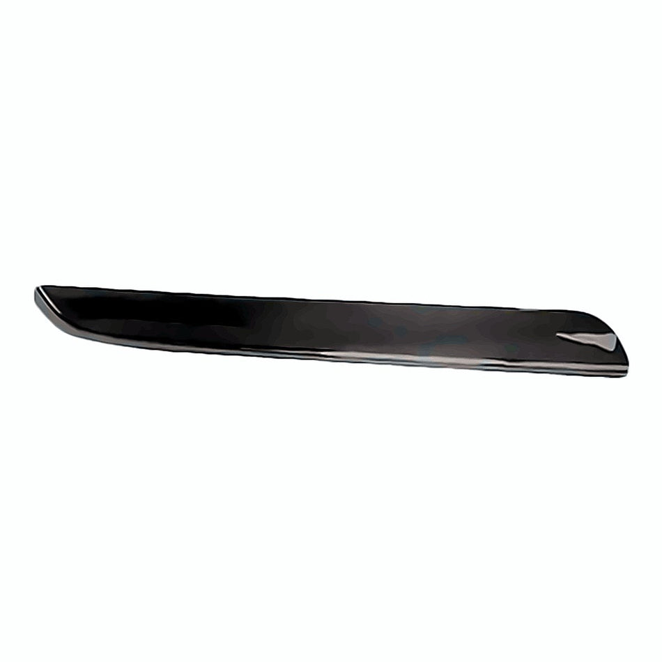 2005-2006 Honda Crv Grille, passenger side, HO1213104