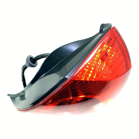 2004-2006 Hyundai Elantra Tail Lamp Passenger Side - lower view, Part HY2801130