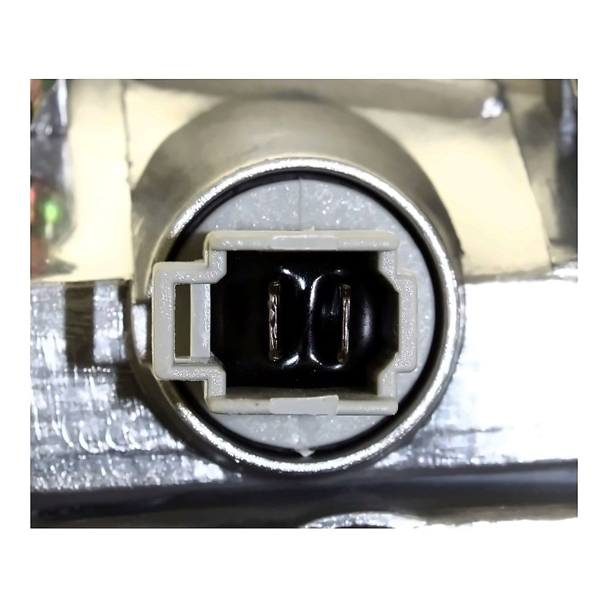 2006-2008 Mazda 6 Engine Splash, top view, MA1228107