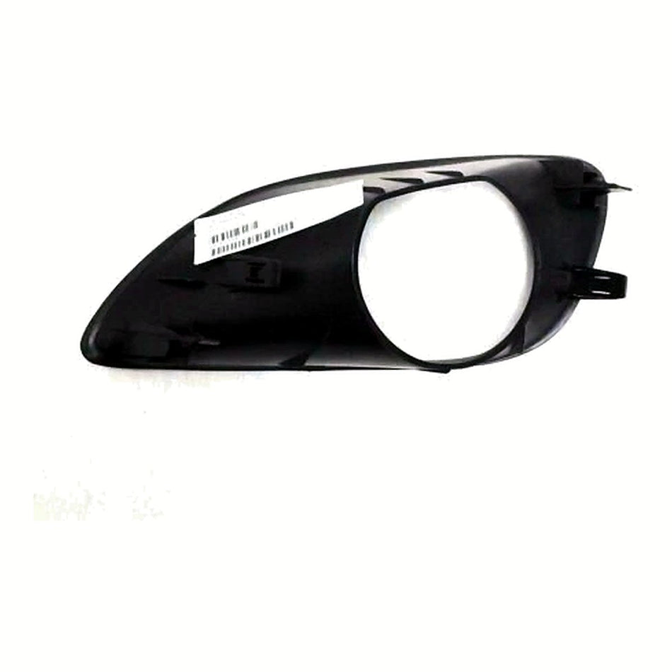2007-2011 Toyota Yaris Sedan Fog Lights, front passenger side, rear view, TO2599104